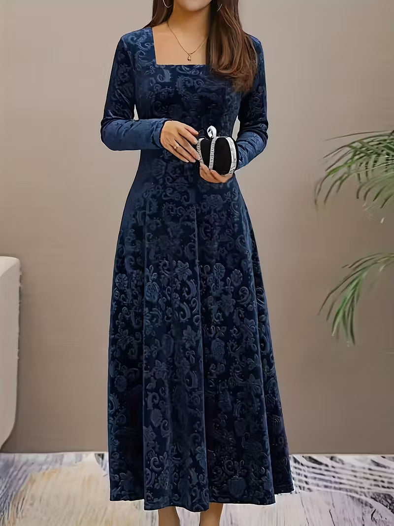 Velvet Floral Pattern Long-Sleeve Dress with a Square Neckline for The New Year, Elegant Design