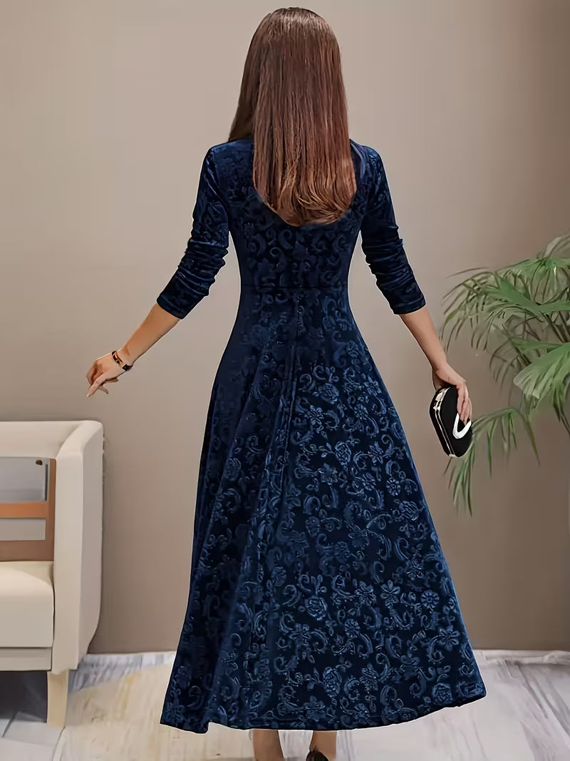 Velvet Floral Pattern Long-Sleeve Dress with a Square Neckline for The New Year, Elegant Design